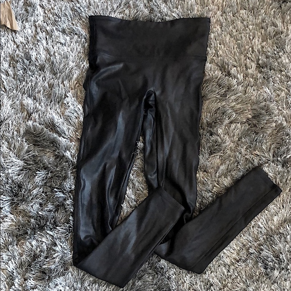 Shiny Spanx leggings